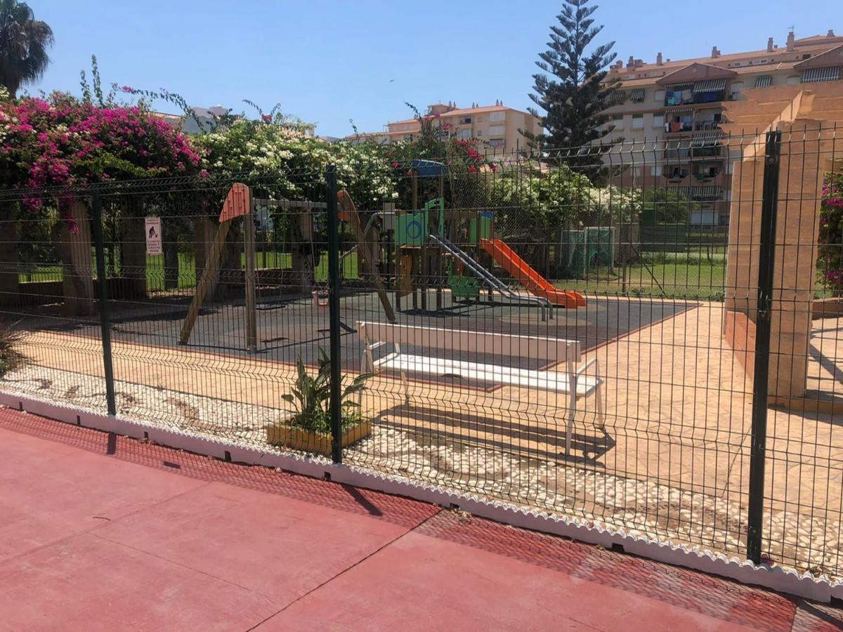 Andaluz Apartments - Laguna Beach Торрокс Екстер'єр фото